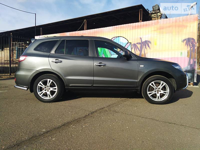 Позашляховик / Кросовер Hyundai Santa FE 2006 в Києві фото 3 Позашляховик / Кросовер Hyundai Santa FE 2006 в Києві