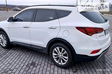 Позашляховик / Кросовер Hyundai Santa FE 2015 в 