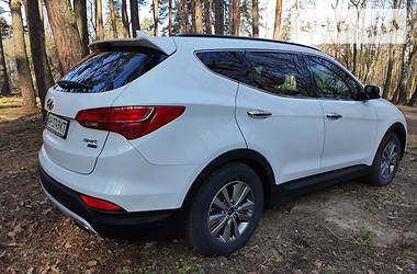 Внедорожник / Кроссовер Hyundai Santa FE 2014 в 