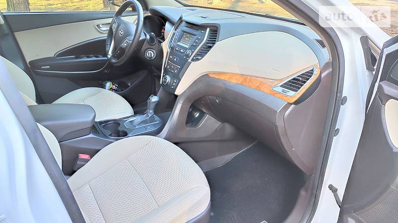 Позашляховик / Кросовер Hyundai Santa FE 2014 в Києві