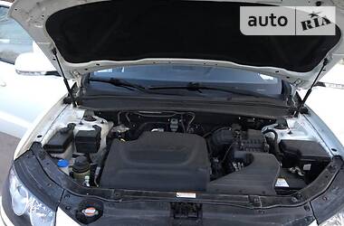Позашляховик / Кросовер Hyundai Santa FE 2010 в 