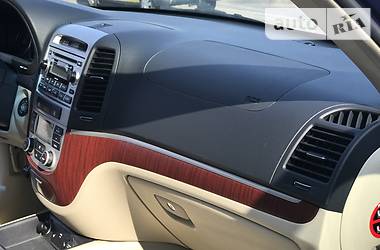 Позашляховик / Кросовер Hyundai Santa FE 2008 в 