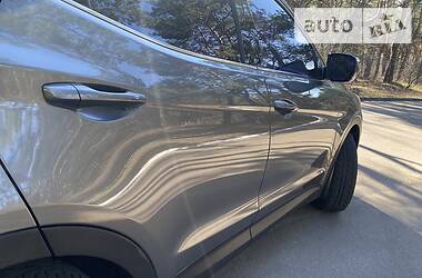 Позашляховик / Кросовер Hyundai Santa FE 2014 в 