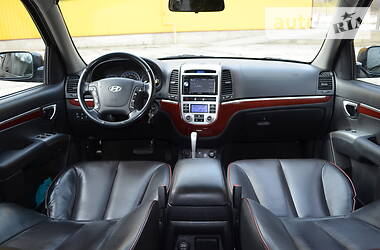 Позашляховик / Кросовер Hyundai Santa FE 2008 в 