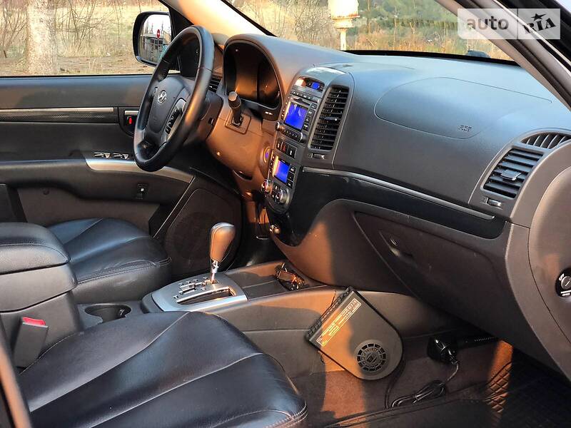 Універсал Hyundai Santa FE 2010 в Радивиліві