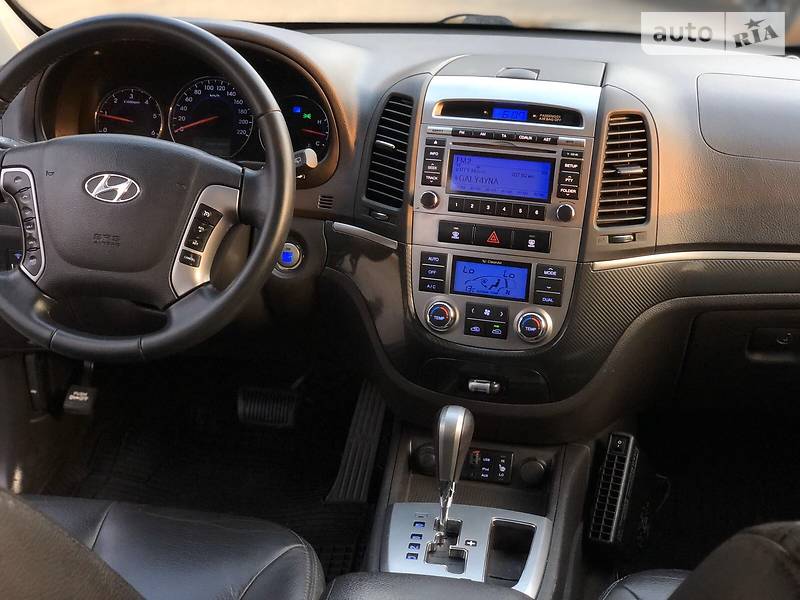 Універсал Hyundai Santa FE 2010 в Радивиліві