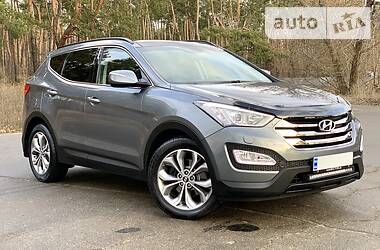 Внедорожник / Кроссовер Hyundai Santa FE 2013 в Киеве