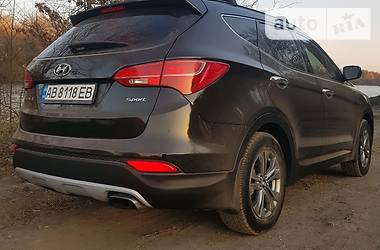 Позашляховик / Кросовер Hyundai Santa FE 2013 в 