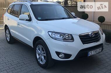 Внедорожник / Кроссовер Hyundai Santa FE 2011 в Черновцах