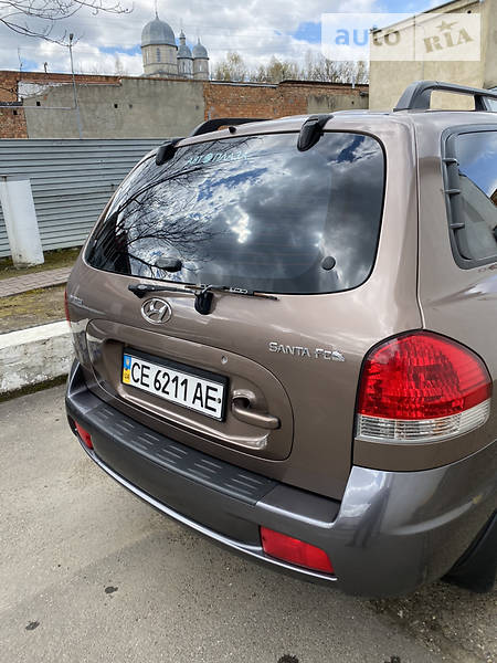 Позашляховик / Кросовер Hyundai Santa FE 2005 в Чернівцях