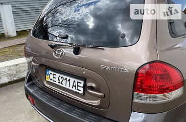 Внедорожник / Кроссовер Hyundai Santa FE 2005 в 