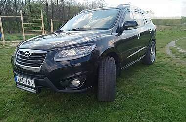 Позашляховик / Кросовер Hyundai Santa FE 2010 в 