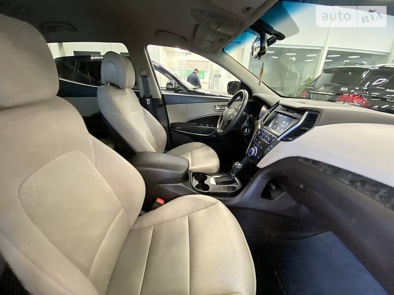 Позашляховик / Кросовер Hyundai Santa FE 2017 в Одесі