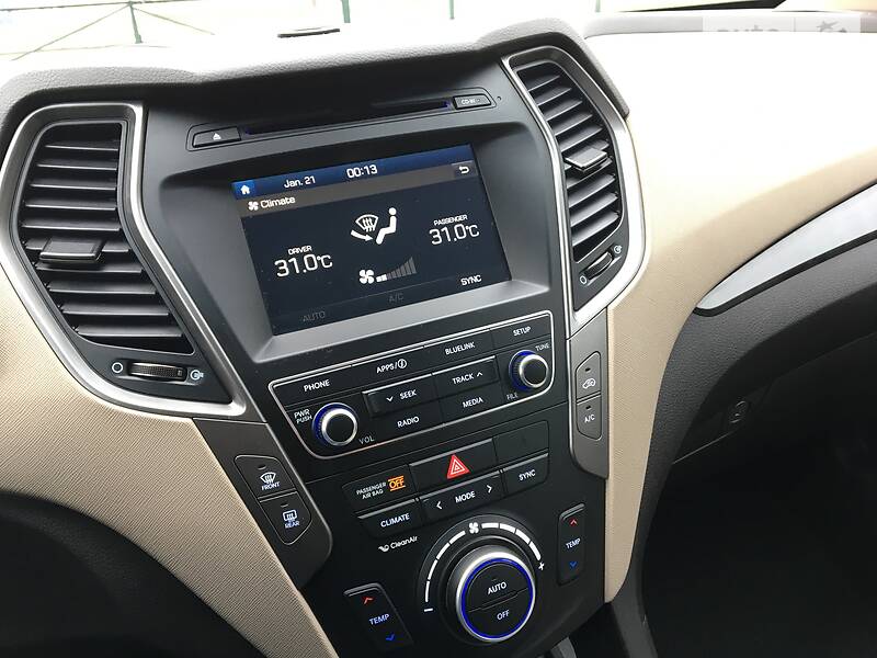 Позашляховик / Кросовер Hyundai Santa FE 2016 в Києві