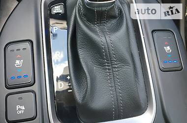 Седан Hyundai Santa FE 2015 в 