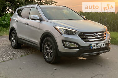 Позашляховик / Кросовер Hyundai Santa FE 2014 в 