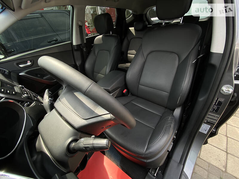 Позашляховик / Кросовер Hyundai Santa FE 2014 в Одесі