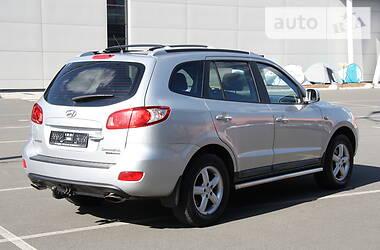 Позашляховик / Кросовер Hyundai Santa FE 2006 в 
