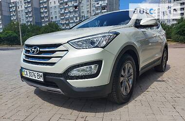 Внедорожник / Кроссовер Hyundai Santa FE 2014 в Черкассах