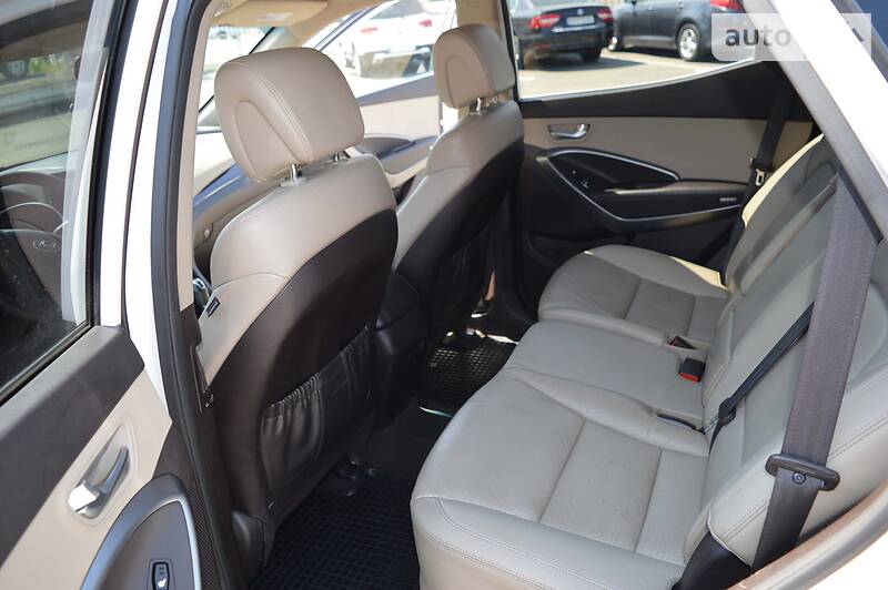 Позашляховик / Кросовер Hyundai Santa FE 2013 в Києві фото 11 Позашляховик / Кросовер Hyundai Santa FE 2013 в Києві