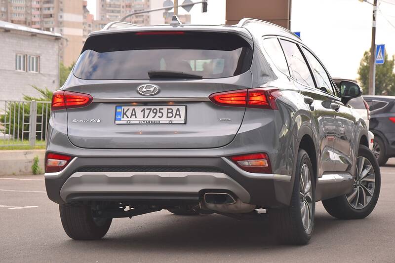 Позашляховик / Кросовер Hyundai Santa FE 2019 в Києві