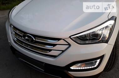 Позашляховик / Кросовер Hyundai Santa FE 2013 в Києві