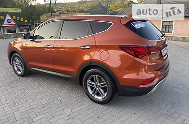 Внедорожник / Кроссовер Hyundai Santa FE 2015 в Виннице