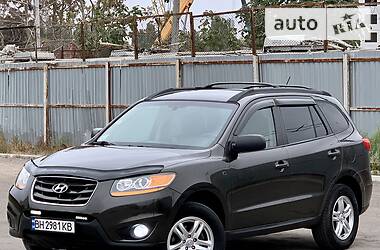 Внедорожник / Кроссовер Hyundai Santa FE 2010 в Одессе