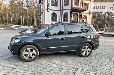 Внедорожник / Кроссовер Hyundai Santa FE 2012 в Ровно