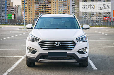 Внедорожник / Кроссовер Hyundai Santa FE 2014 в Киеве