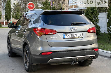 Внедорожник / Кроссовер Hyundai Santa FE 2012 в Сарнах