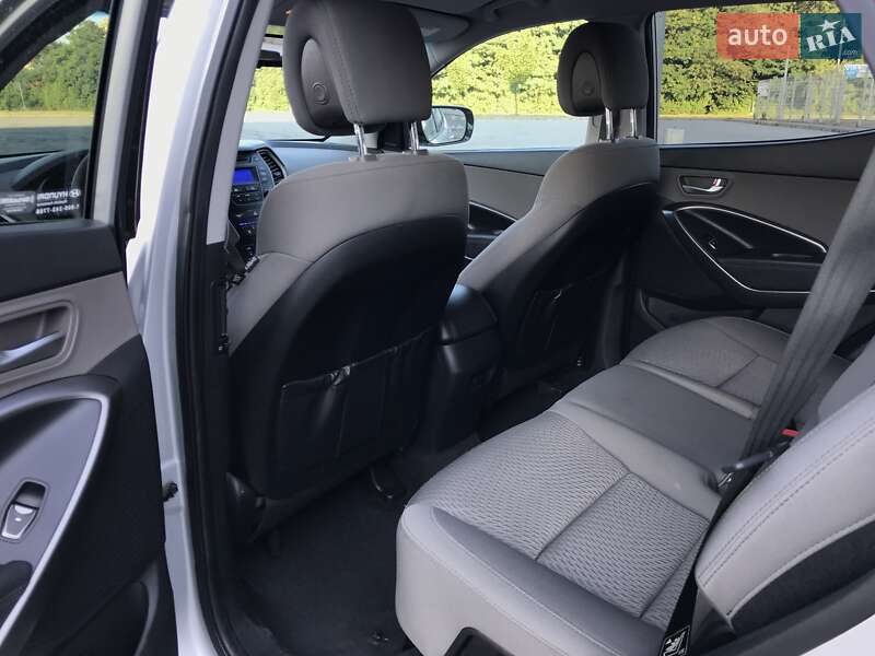 Позашляховик / Кросовер Hyundai Santa FE 2013 в Львові фото 26 Позашляховик / Кросовер Hyundai Santa FE 2013 в Львові
