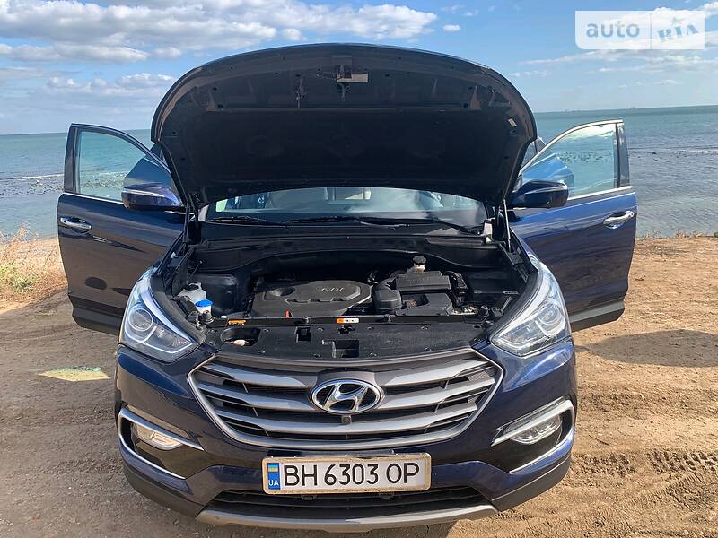 Внедорожник / Кроссовер Hyundai Santa FE 2017 в Черноморске