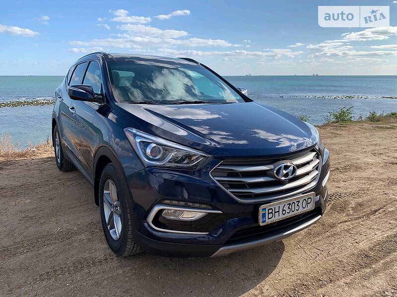 Внедорожник / Кроссовер Hyundai Santa FE 2017 в Черноморске