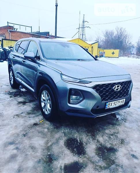 Внедорожник / Кроссовер Hyundai Santa FE 2019 в Хмельницком