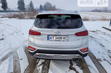 Внедорожник / Кроссовер Hyundai Santa FE 2018 в Коломые