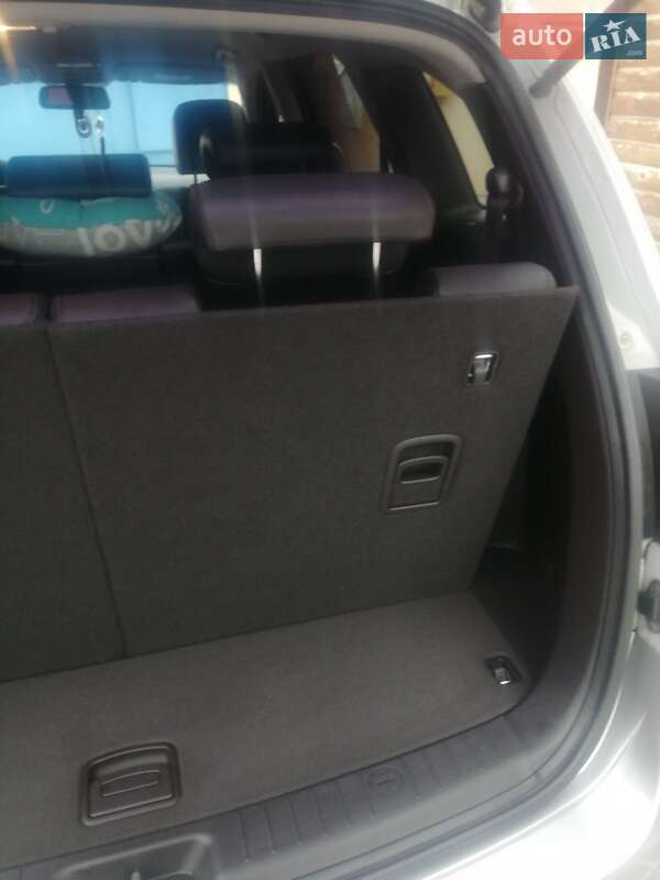 Позашляховик / Кросовер Hyundai Santa FE 2011 в Нетішині