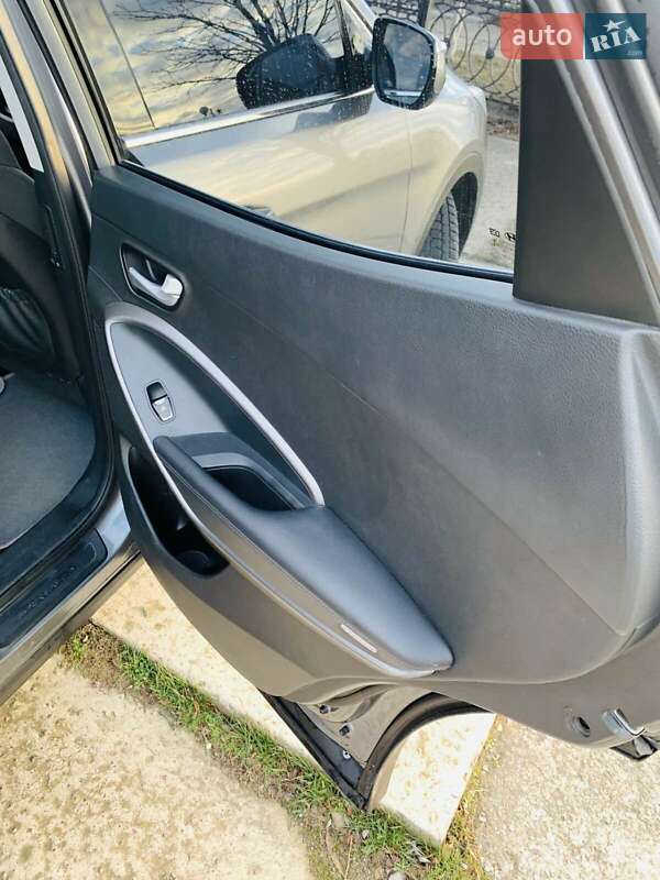 Позашляховик / Кросовер Hyundai Santa FE 2013 в Очакові