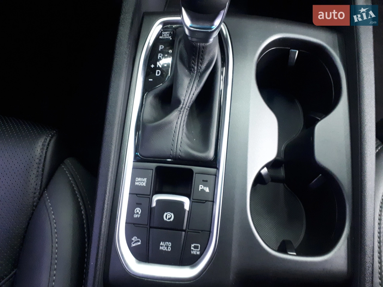 2018 Hyundai Santa Fe - мініатюра 34