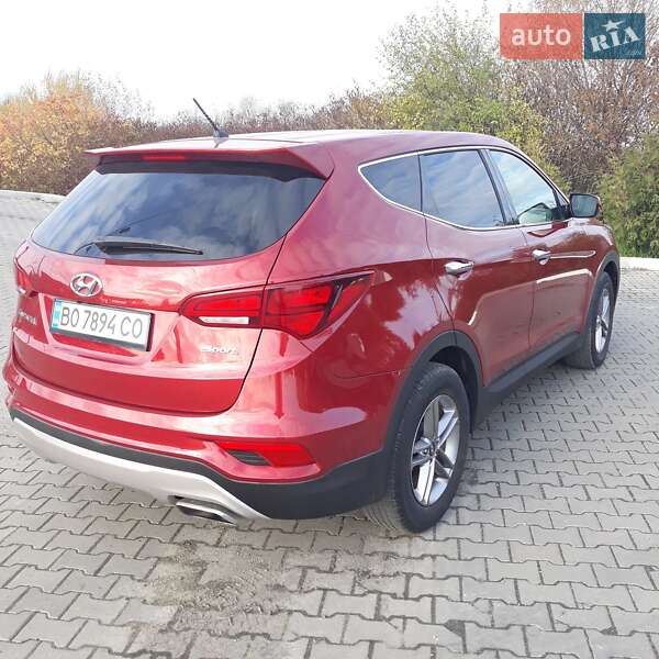 Внедорожник / Кроссовер Hyundai Santa FE 2017 в Тернополе