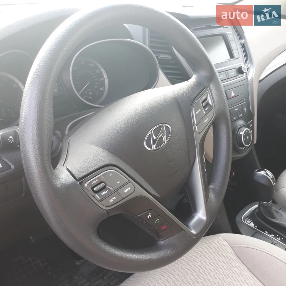 2017 Hyundai Santa Fe - мініатюра 14