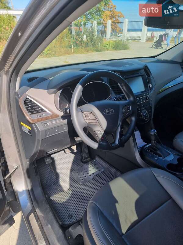 Позашляховик / Кросовер Hyundai Santa FE 2016 в Одесі