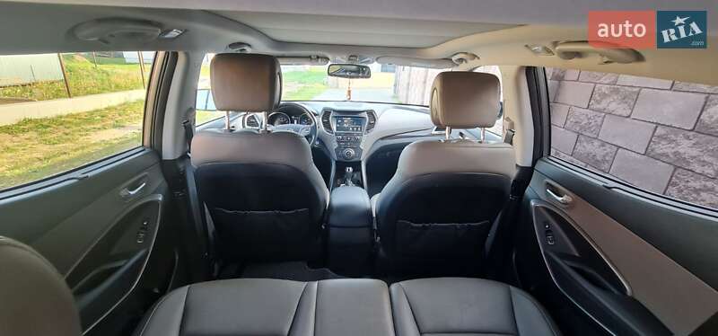 Позашляховик / Кросовер Hyundai Santa FE 2017 в Луцьку