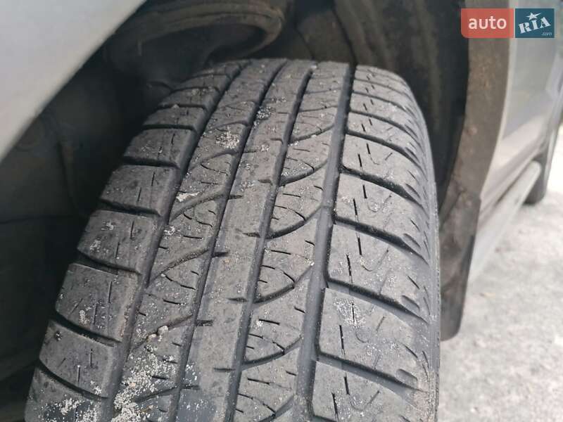 Внедорожник / Кроссовер Hyundai Santa FE 2007 в Краснограде фото 14 Внедорожник / Кроссовер Hyundai Santa FE 2007 в Краснограде