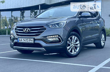 Внедорожник / Кроссовер Hyundai Santa FE 2016 в Киеве