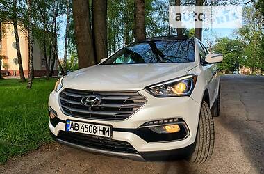 Позашляховик / Кросовер Hyundai Santa FE 2017 в Вінниці