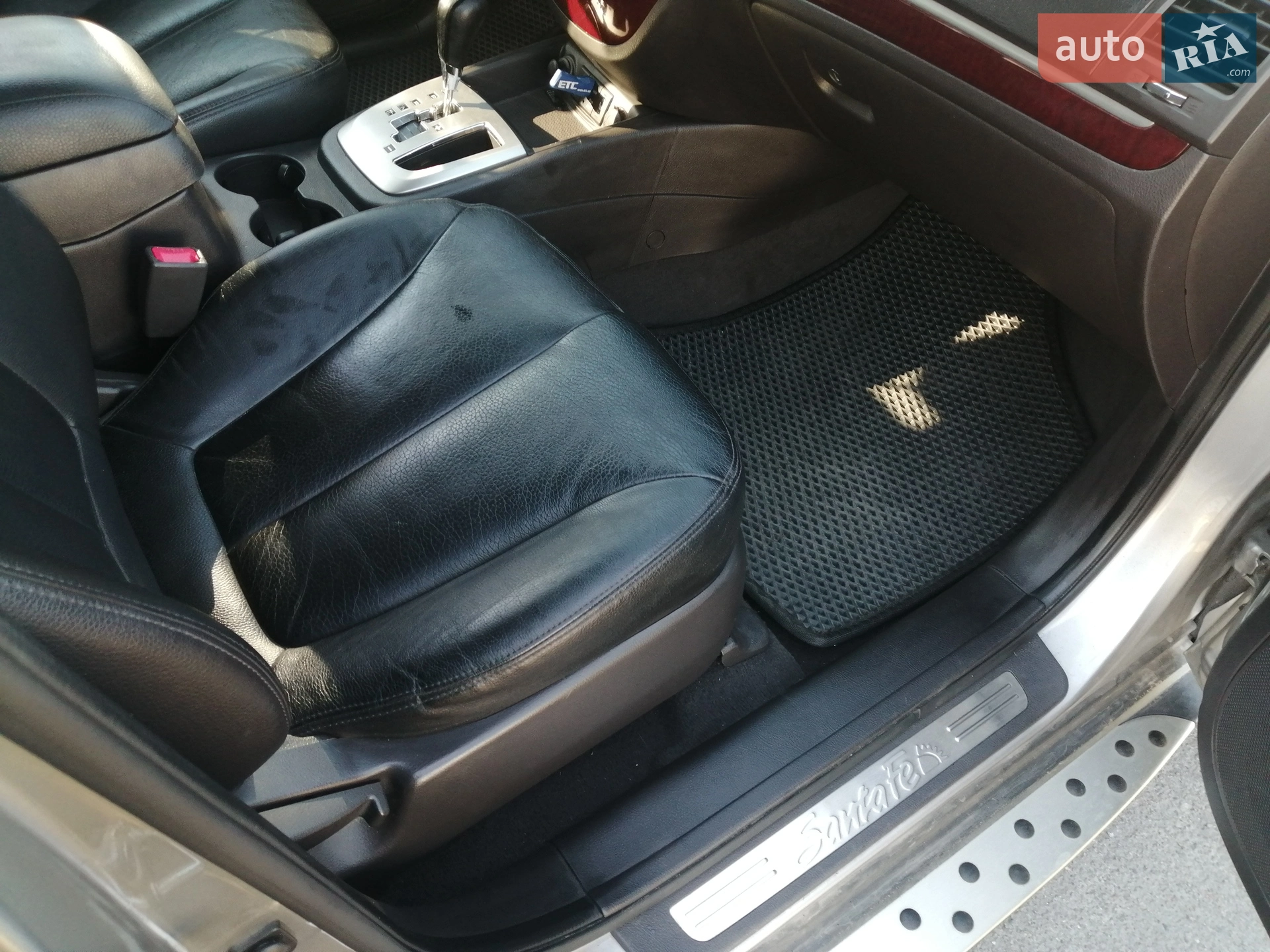 2010 Hyundai Santa Fe - мініатюра 11
