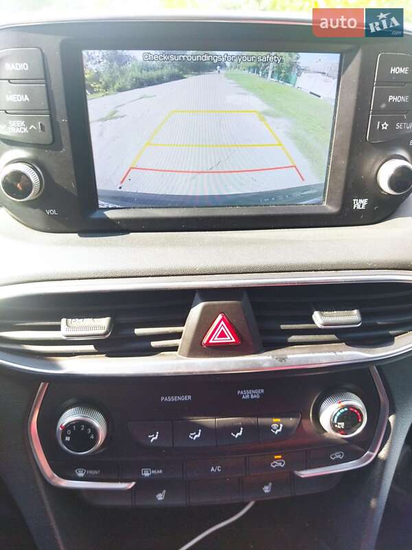 Внедорожник / Кроссовер Hyundai Santa FE 2018 в Великой Александровке