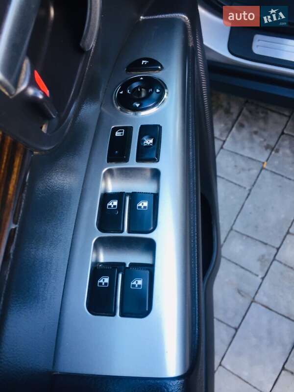 Внедорожник / Кроссовер Hyundai Santa FE 2011 в Львове фото 14 Внедорожник / Кроссовер Hyundai Santa FE 2011 в Львове