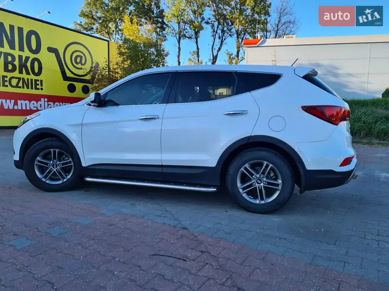 Hyundai Santa FE